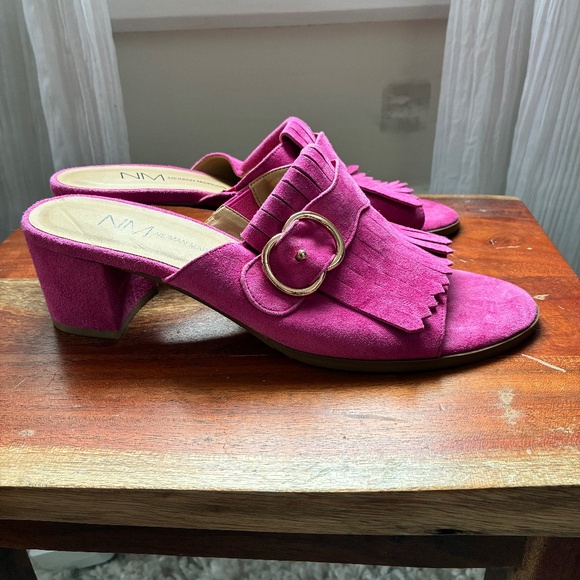 Neiman Marcus Shoes - ✨ Neiman Marcus Suede Fringe Mules – Hot Pink – Size 8.5 ✨ Excellent / Like New